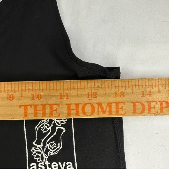 Vuori Raceback Tank Top Asteya Workout Athletic Gym Running Black Tank Top XS - Picture 7 of 8